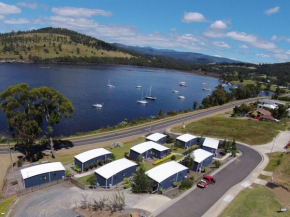 Гостиница Port Huon Cottages  Порт Хаон